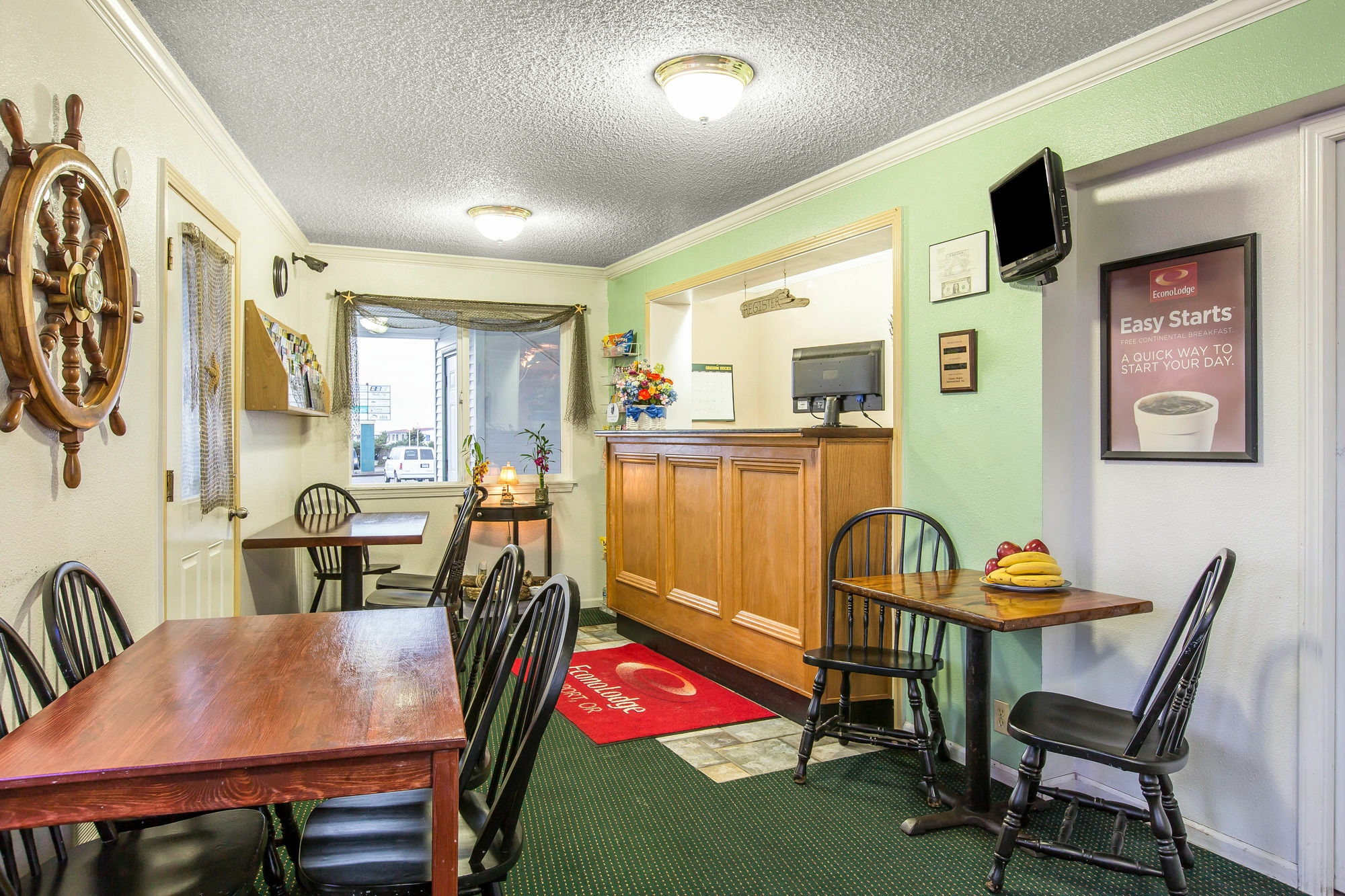 Econo Lodge Newport Bagian luar foto